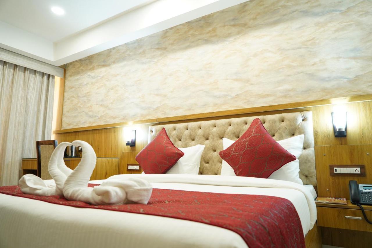 Hotel Shanti Sagar Kharar Extérieur photo