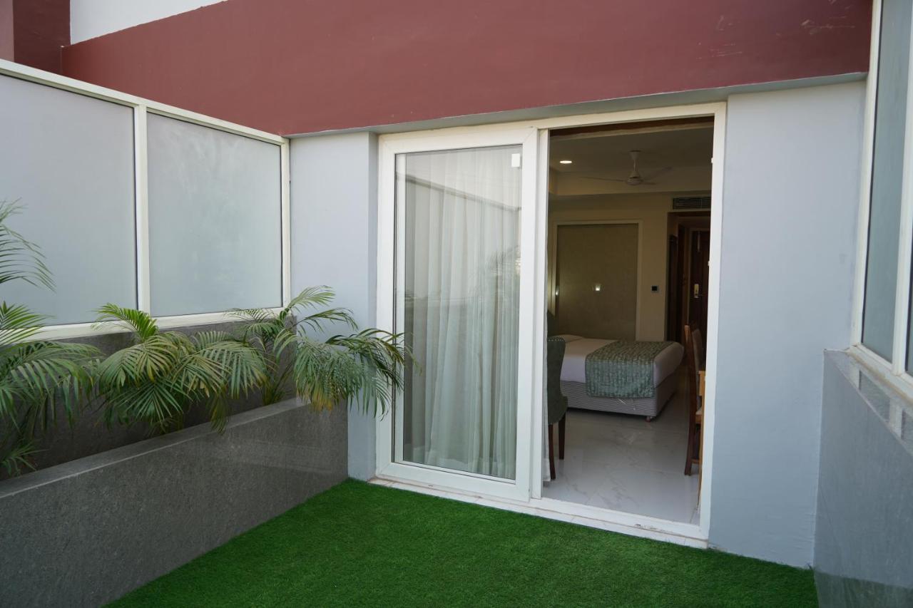 Hotel Shanti Sagar Kharar Extérieur photo