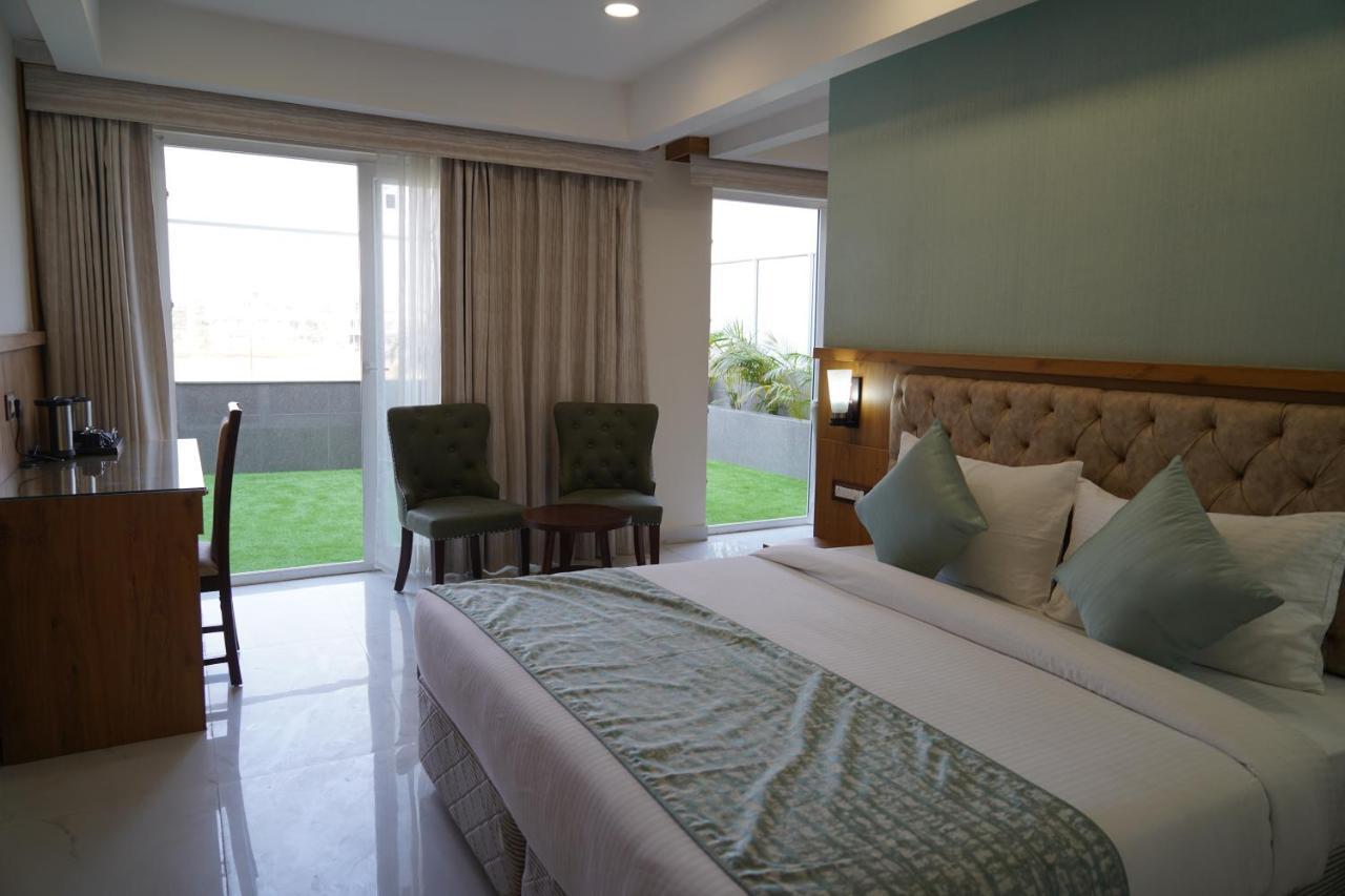 Hotel Shanti Sagar Kharar Extérieur photo