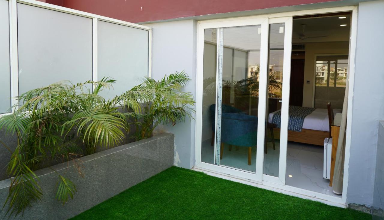 Hotel Shanti Sagar Kharar Extérieur photo